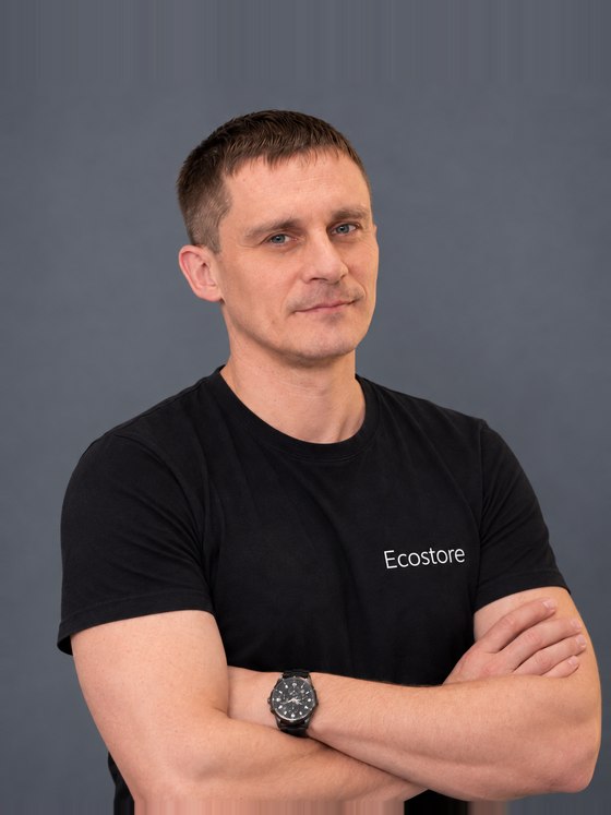Константин — директор производства Eco-Store